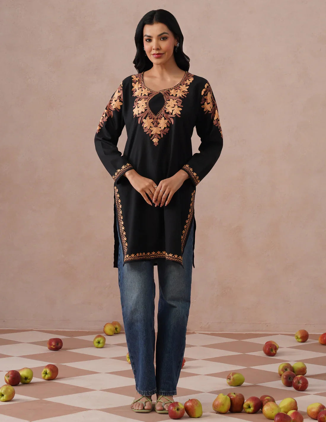 Black Cotton Kurti – Classic Plain Style | Versatile Daily Ethnic Wear