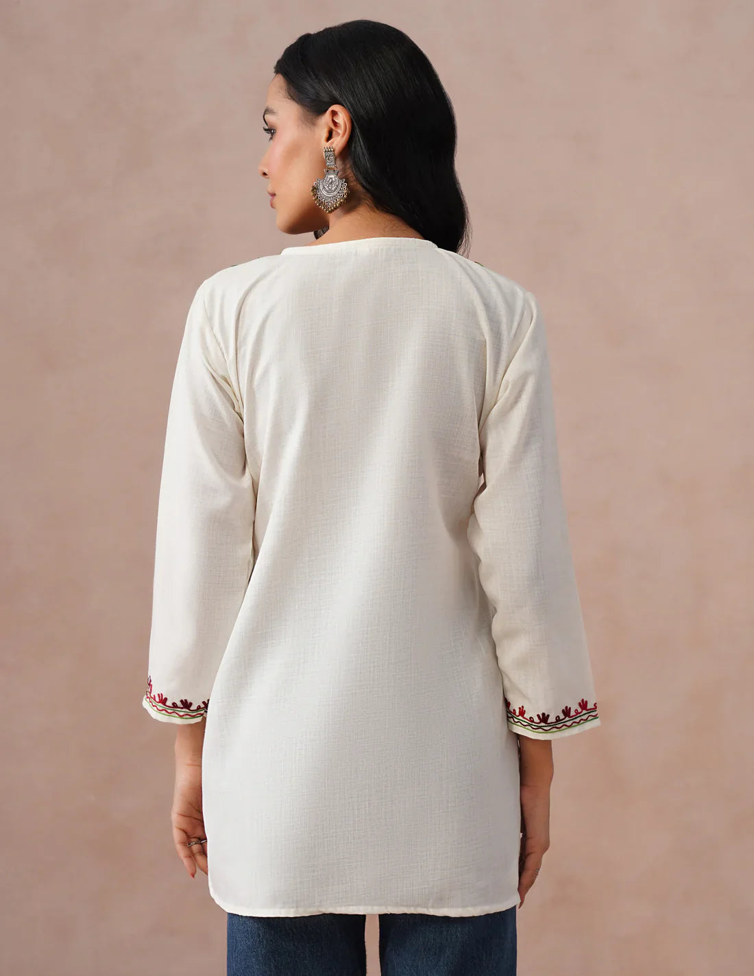 White Cotton Kurti – Vibrant Multicolor Aari Embroidery | Daily Ethnic Wear